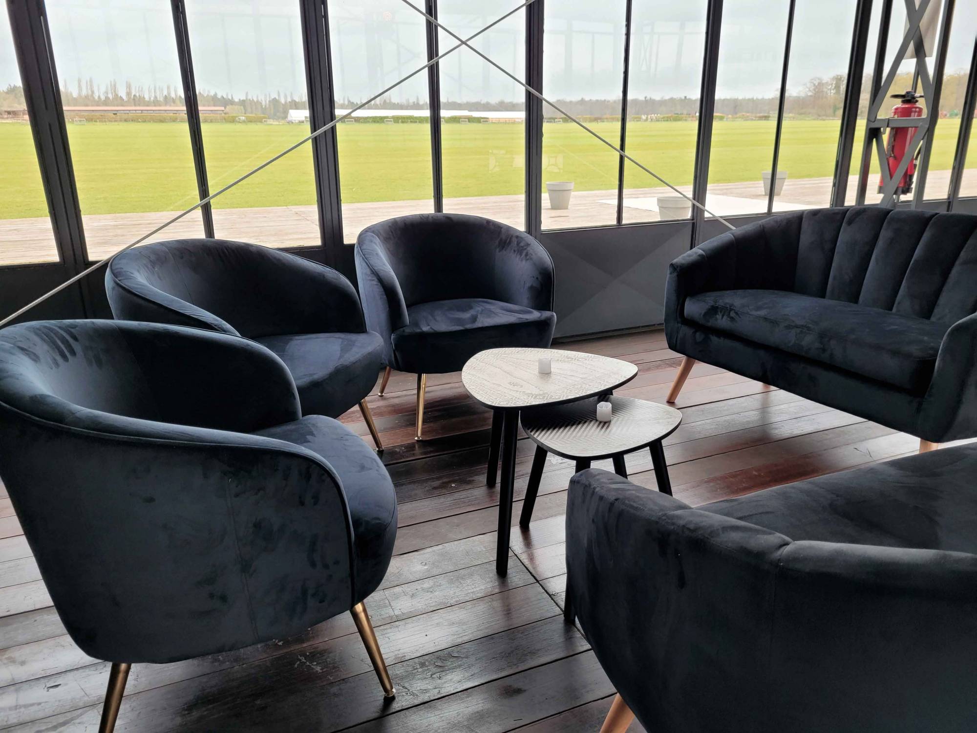Mobilier événementiel pour événement sportif en région parisienne