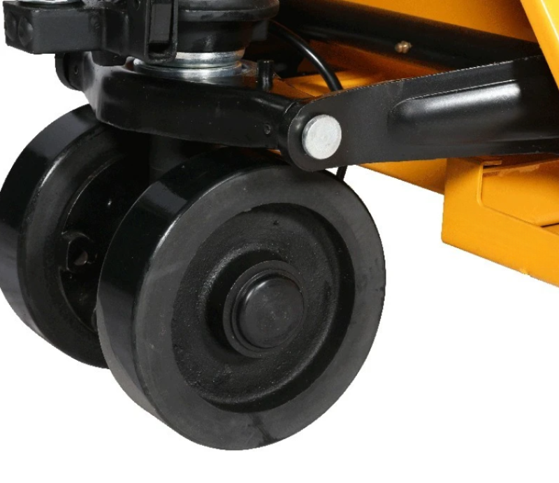 Location d'un transpalette  manuel avec fourches courtes en région parisienne