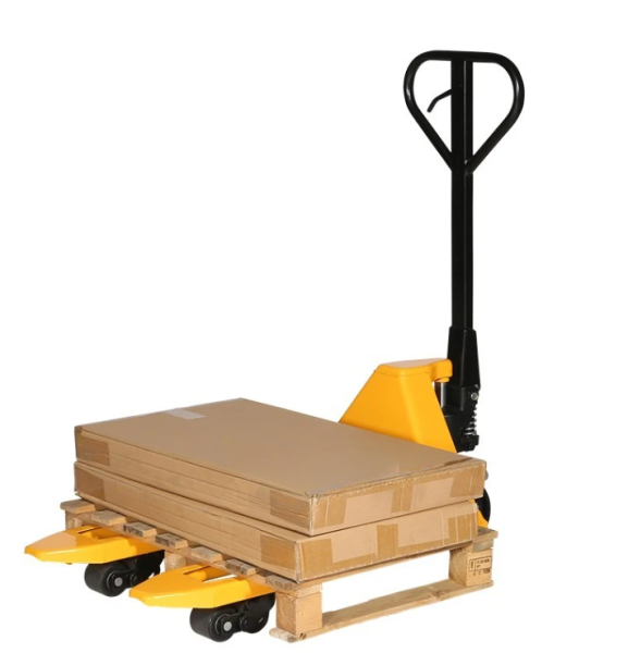 Louer un tire-palette avec petites fourches en Ile de France