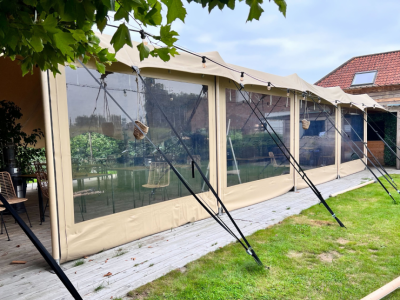 Paroi latérale pour tente nomade en Ile de France