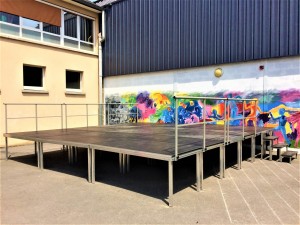 LOCATION ET INSTALLATION DE SCÈNE DANS LES YVELINES